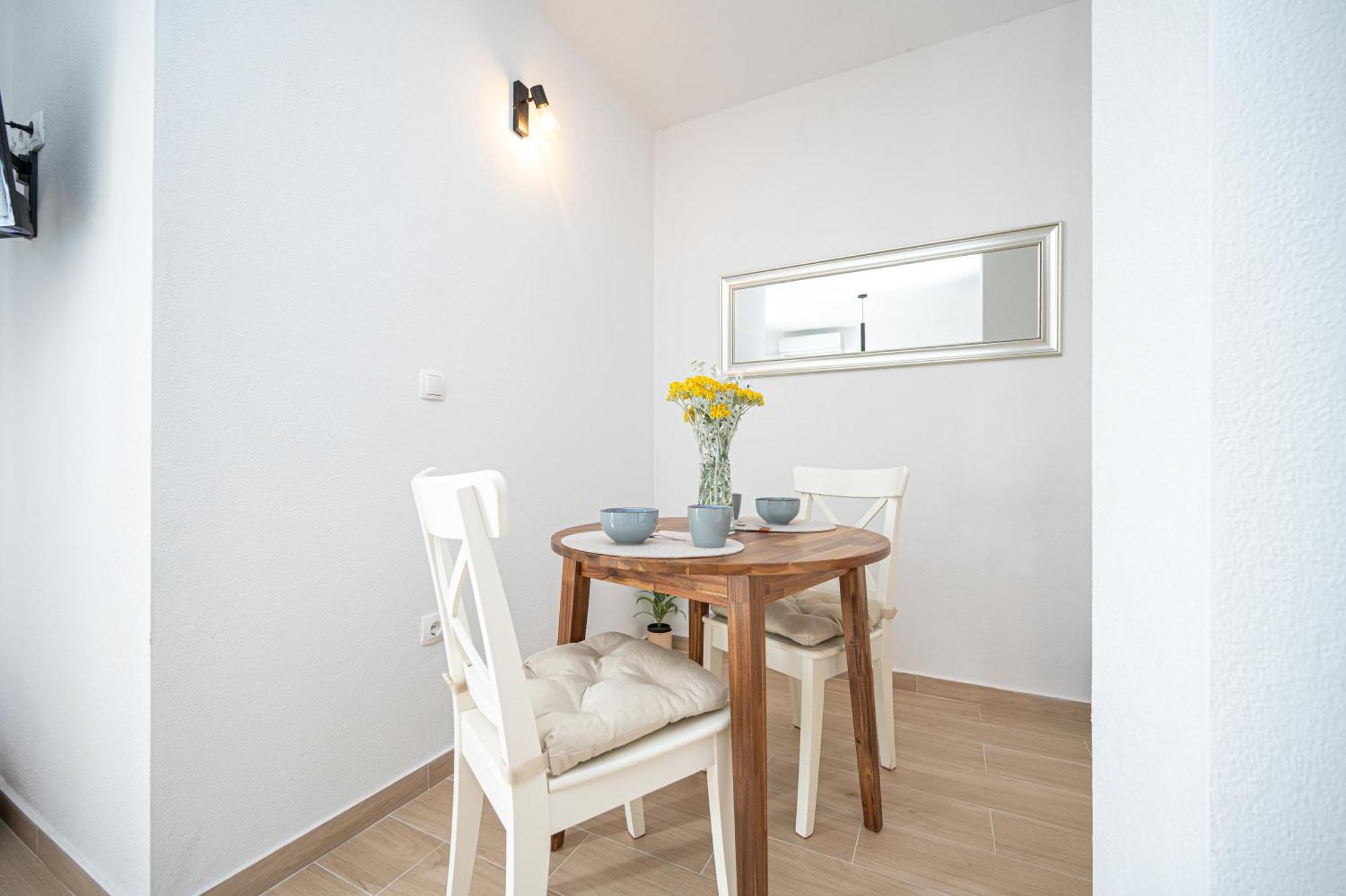 Apartments Kondric Винерац Екстериор снимка