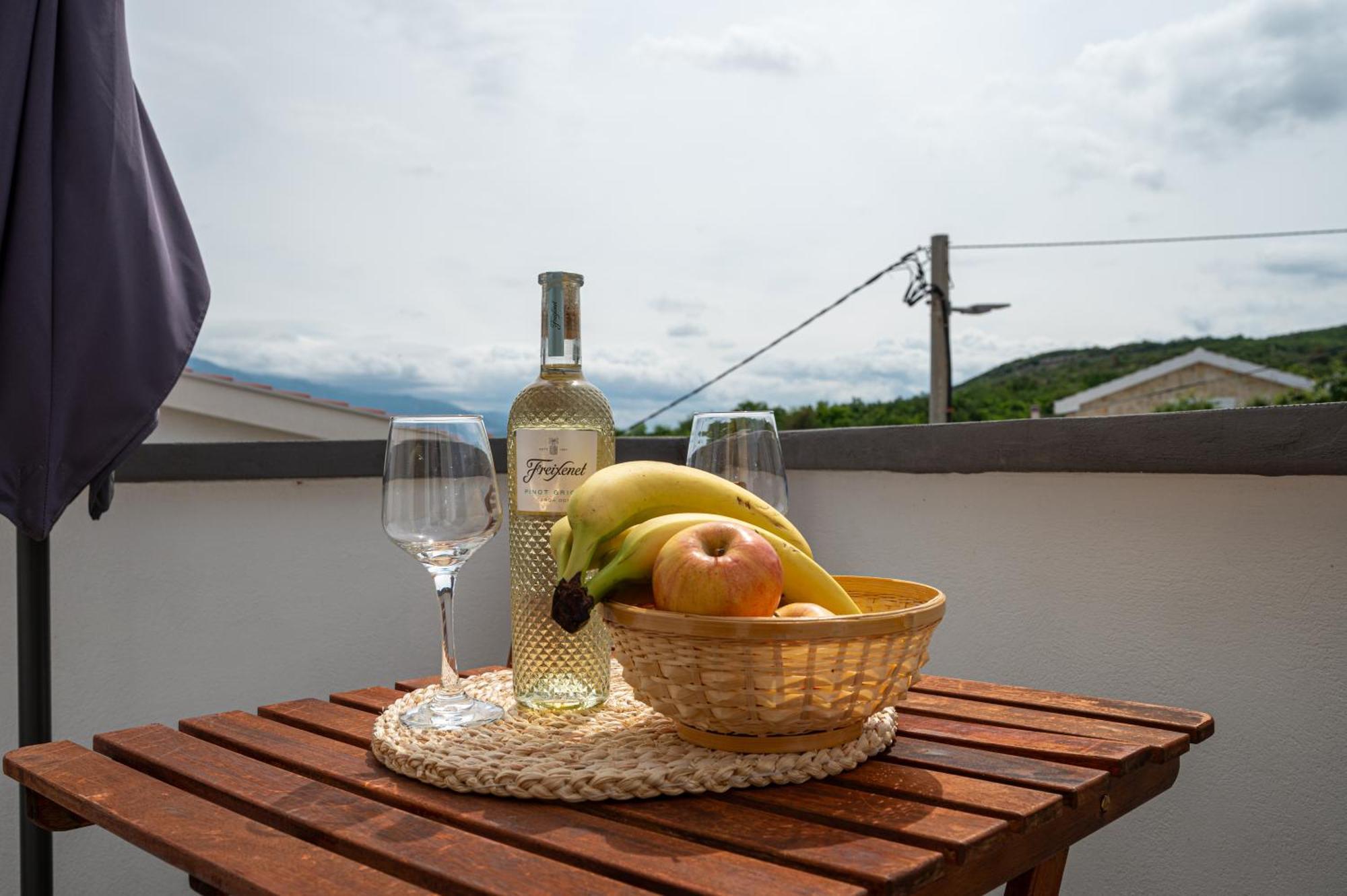 Apartments Kondric Винерац Екстериор снимка